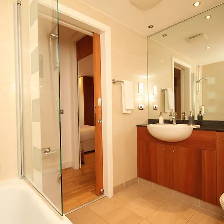 Apartment South Great Georges St. Penthouse